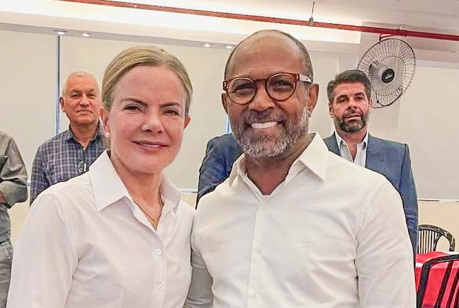 BEBETO GALVÃO DEFENDE FIM DA ESCALA 6X1 EM REUNIÃO COM GLEISI HOFFMANN E LÍDERES SINDICAIS