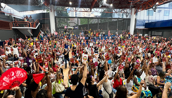 Categoria rejeita mais uma proposta da prefeitura em assembleia desta quarta-feira (18)