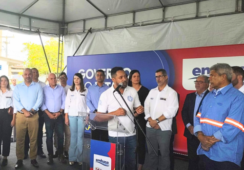 Em gesto histórico, Governador Jerônimo Rodrigues convida o Sindae para compor cerimônia de assinatura