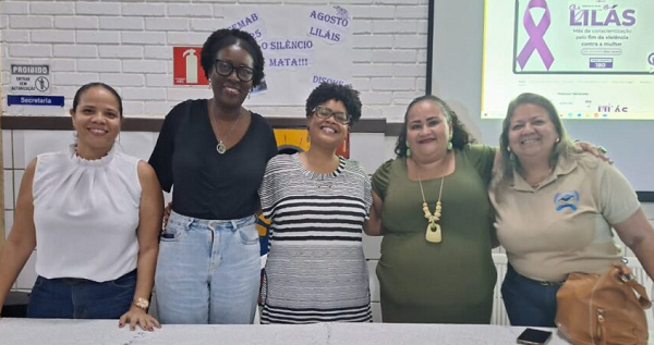 APLB promove roda de conversa sobre combate à violência contra a mulher