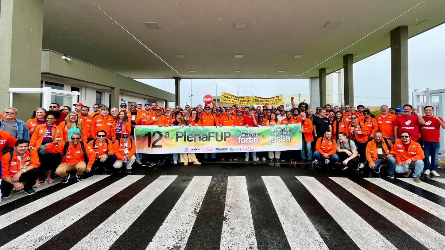Segundo dia da 12ª Plenafup reforça a importância da categoria na construção de uma transição energética justa
