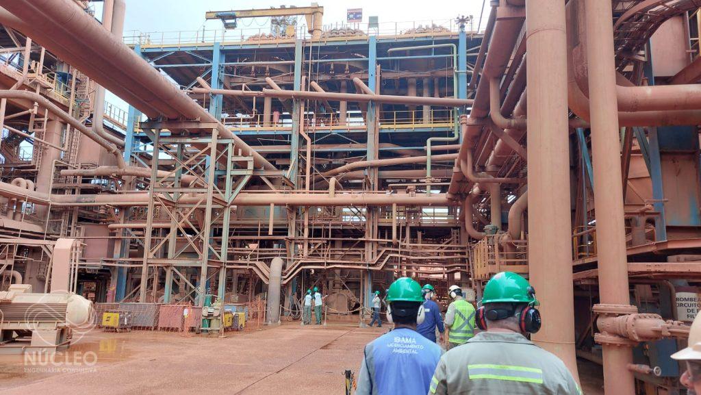 Trabalhadores e trabalhadoras da Núcleo Engenharia deflagram greve após impasse negocial