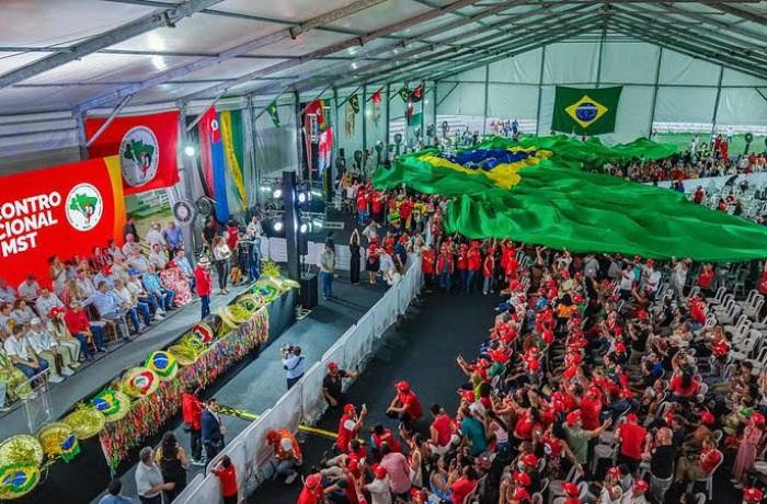 CUT Bahia participa do 14º Encontro Nacional do MST em Salvador