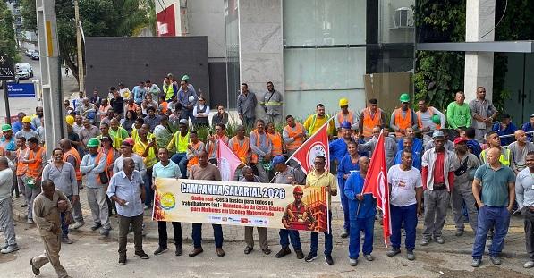 Hoje (25/02) teve uma grande assembleia nos canteiros do Horto Florestal.