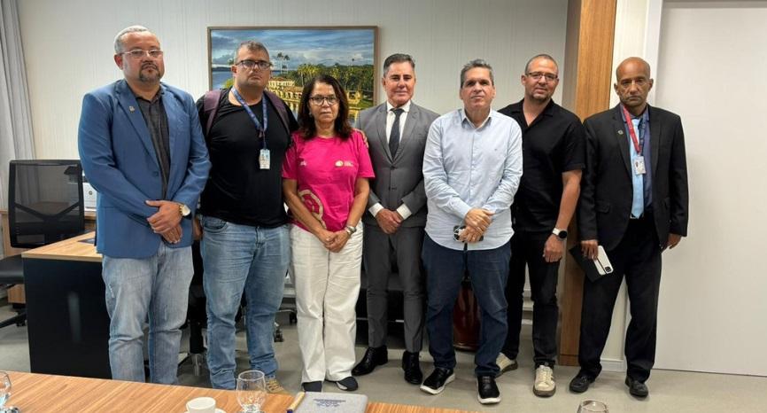 5% DE REAJUSTE LINEAR E AUMENTO DE GRATIFICAÇÃO SÃO CONQUISTAS DA CATEGORIA ANUNCIADAS PELO TJBA