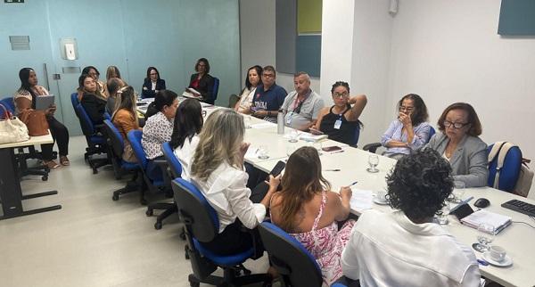 SINTAJ DEBATE COMBATE AO ASSÉDIO EM REUNIÃO COM O TJBA