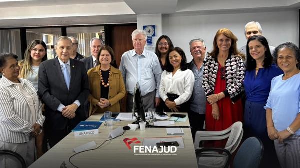 ENTIDADES REFORÇAM ARTICULAÇÃO PELO FIM DA CONTRIBUIÇÃO PREVIDÊNCIÁRIA DE APOSENTADOS E PENSIONISTAS