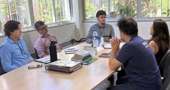 Estágio probatório e progressão de carreira são pauta de reunião na PRODEP