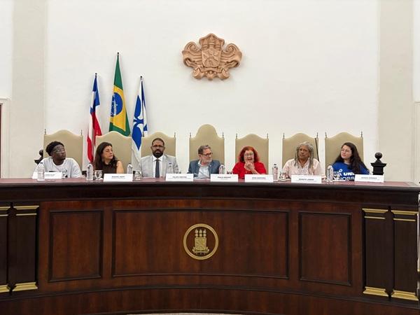 UFBA homenageou perseguidos, mortos e desaparecidos pela ditadura civil-militar