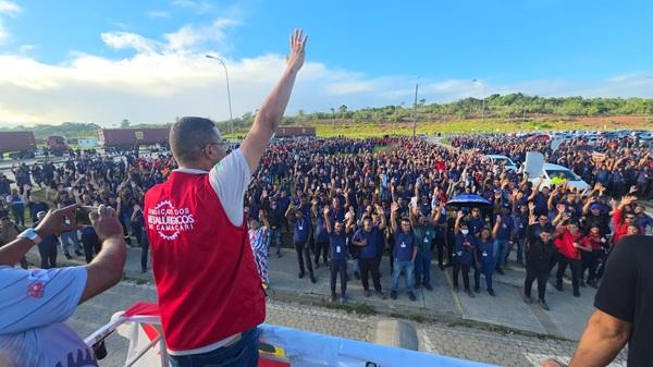Trabalhadores da BYD conquistam histórica PLR de R$ 10.000